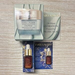 Estee Lauder DayWear and Night Repair Set - Blue and Gold